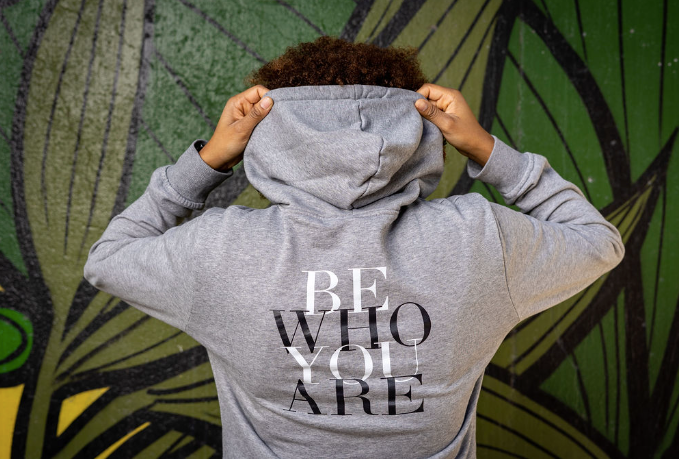 Classic Hoodie- Grey